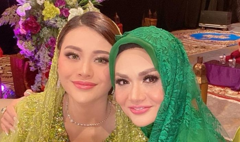 Bukan Ashanty, Ternyata Krisdayanti Lebih Dulu Bawa Aurel Berobat Usai Tahu Ada Kista di Rahim Putrinya