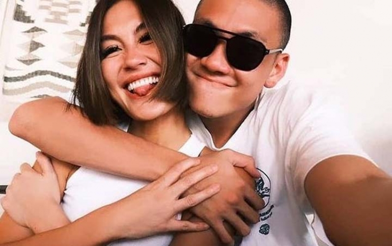 Mesranya Agnez Mo dengan Pria yang Diduga Kekasih Barunya
