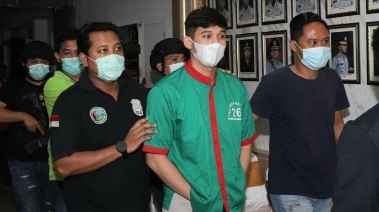 Askara Parasady Harsono Divonis 9 Bulan Penjara, Dinyatakan Bersalah Miliki Narkoba dan Senpi Ilegal