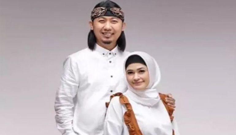 Begini Pertemuan Pertama Ade Jigo dengan Istrinya Irene Maya
