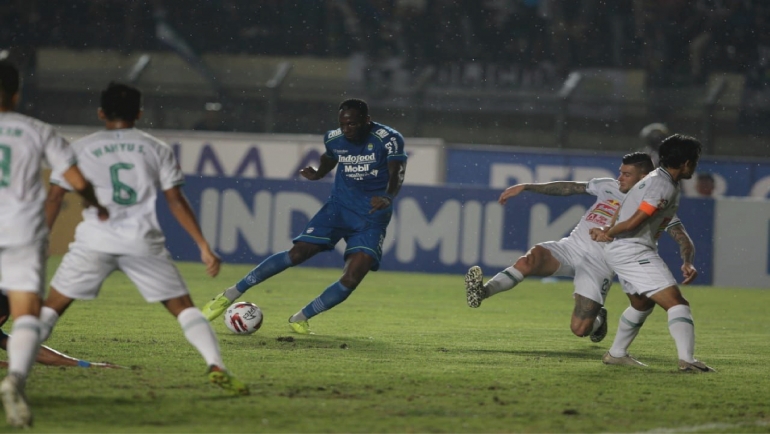 Persib Sukses Berikan Kado Kemenangan di Hari Ulang Tahunnya ke-87