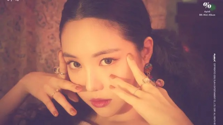 Son Naeun Bergabung dengan Agensi YG Entertainment
