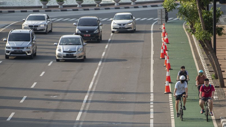 Kapolri Setuju Bongkar Jalur Sepeda Permanen Sudirman-Thamrin