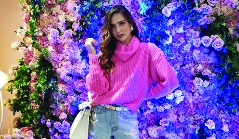Nia Ramadhani Tak Bisa Kupas Salak, Ini Komentar Kocak Wargane