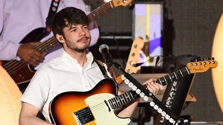 Konser Rex Orange County di Jakarta Pindah ke Istora Senayan